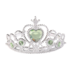 Zilveren prinsessen kroon met groene hartvormige steen en kleine groene edelstenen, vrijstaand van voren